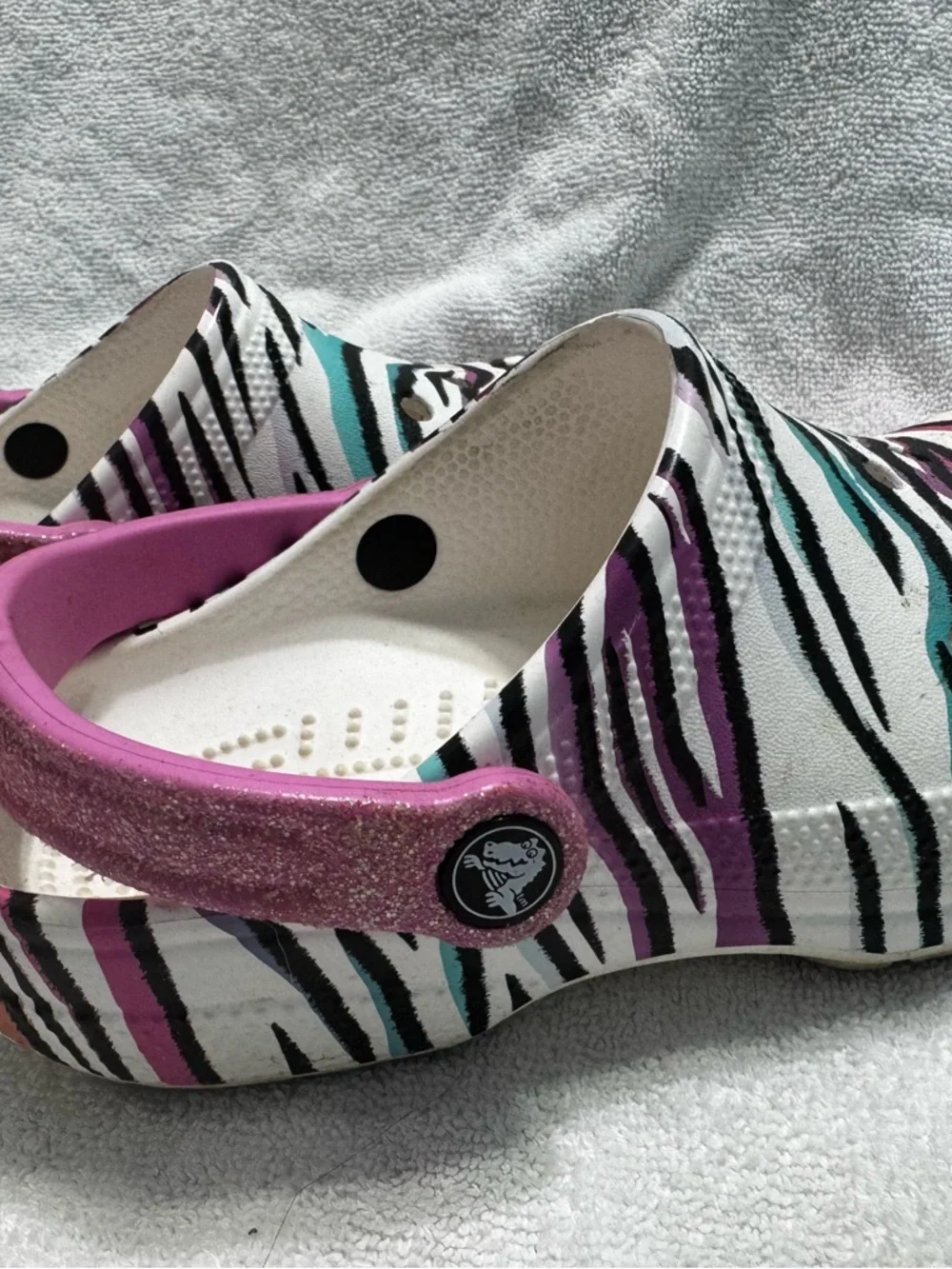 CROCS Kids White Zebra Print Clogs with Pink Strap and Multicolor Stripes - Picture 2 of 5